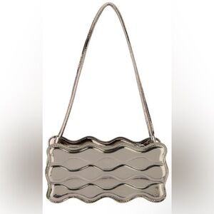 Wavy Metallic Shoulder Bag in Silver